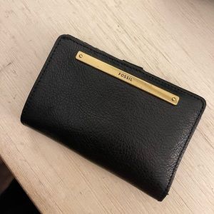 Fossil wallet